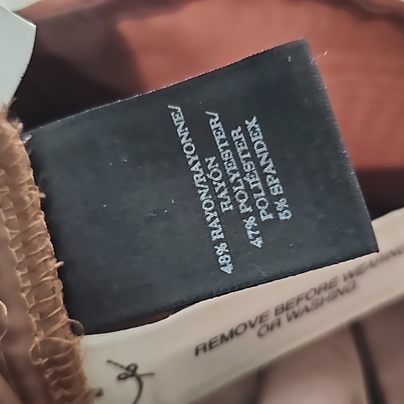 Ann Taylor Dress Pants - Picture 8 of 8